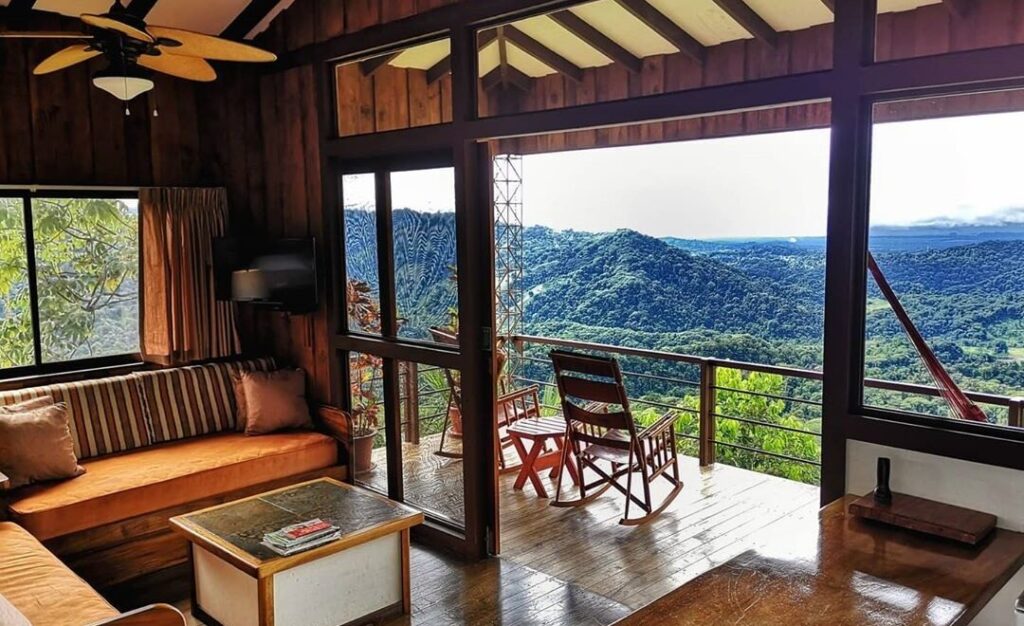 10 Treehouse Lodges for Family Costa Rica Adventure Vacations
